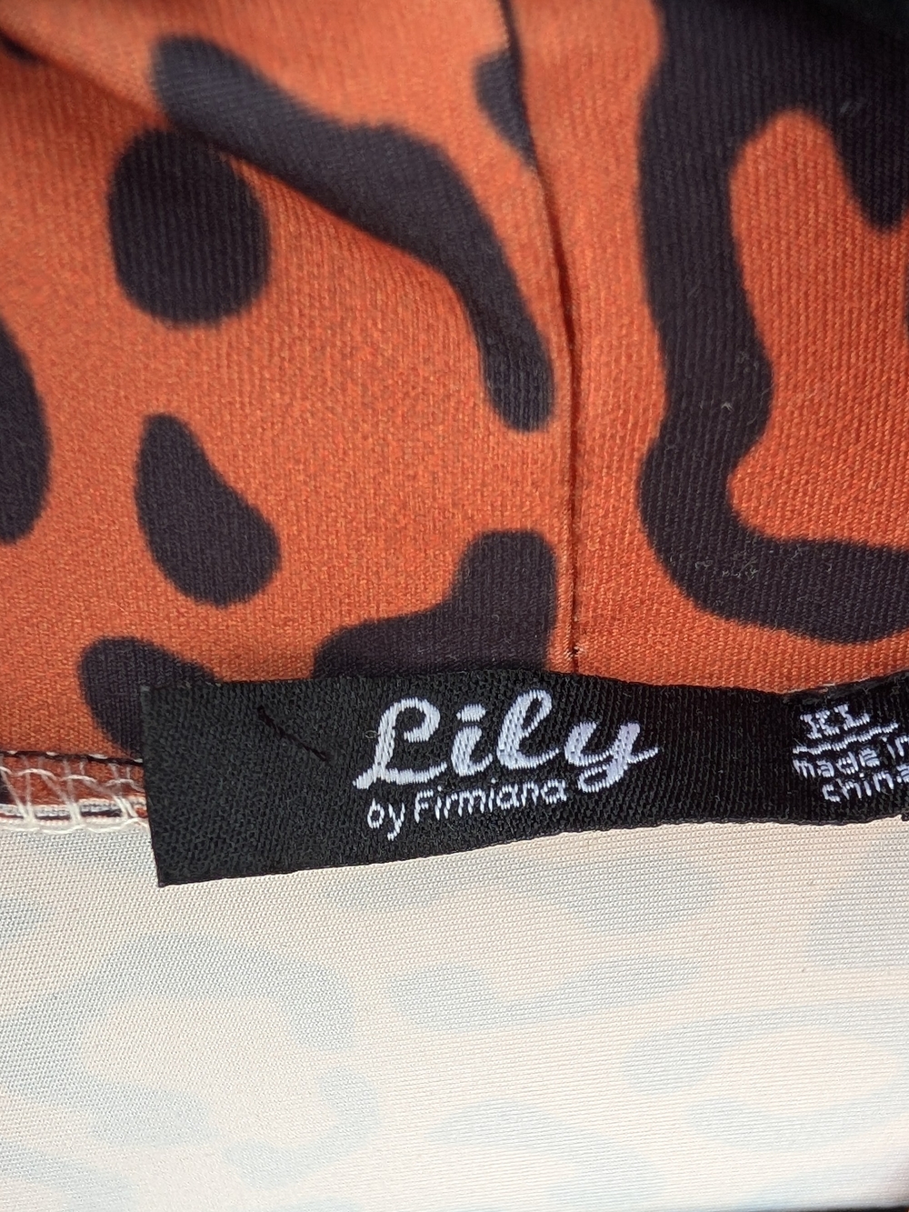 Open Front Colorblock Leopard Duster - Picture 3 of 4